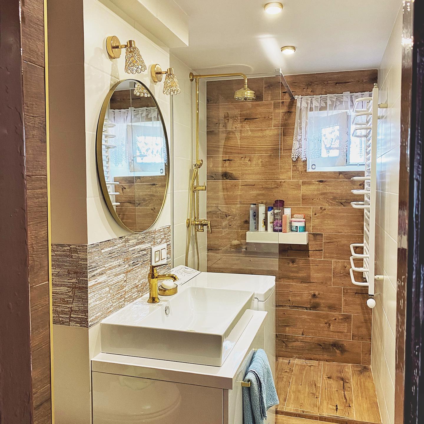 118282587_363082388421634_299779779202620817_n